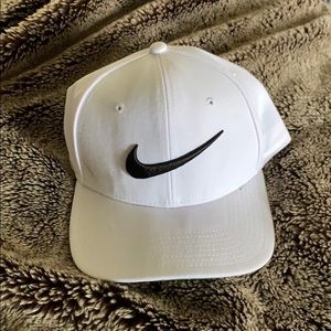 Nike Accessories - Nike Hat Nike Accessories - Nike Hat
